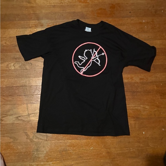 Vetements Black Tee with Red and White Design - Picture 1 of 4